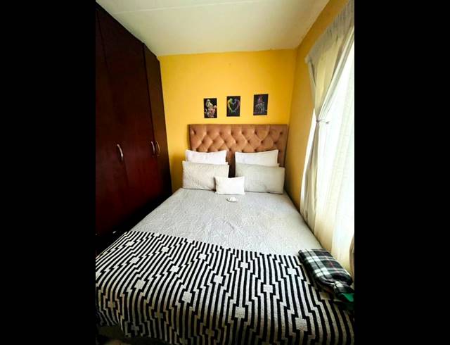 2 BEDROOM APARTMENT FOR SALE IN FLEURHOF